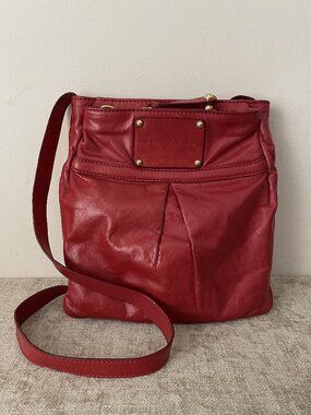 MARC JACOBS Leather Crossbody Bag